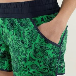 NWOT, Lululemon Shake & Break Shorts